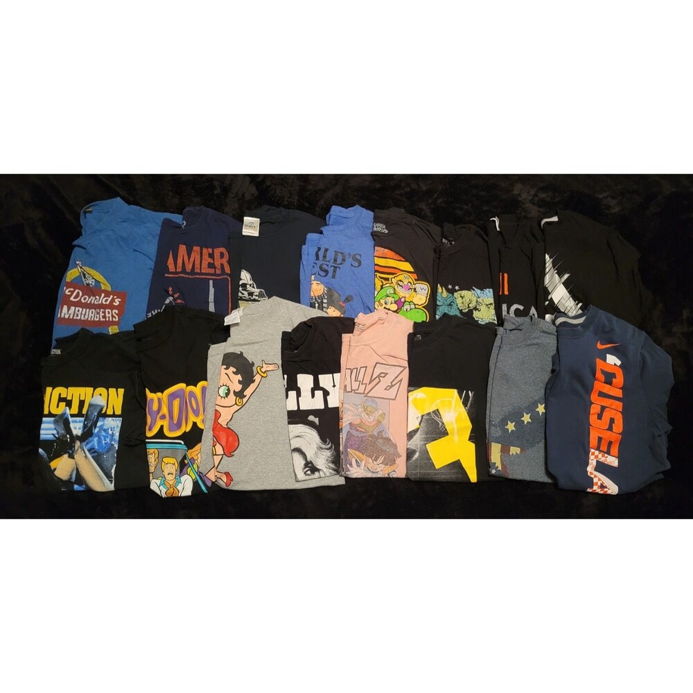 Mixed Lot Of Men's Size Small Graphic T-Shirts